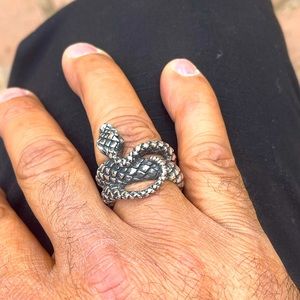 Snake 🐍 ring